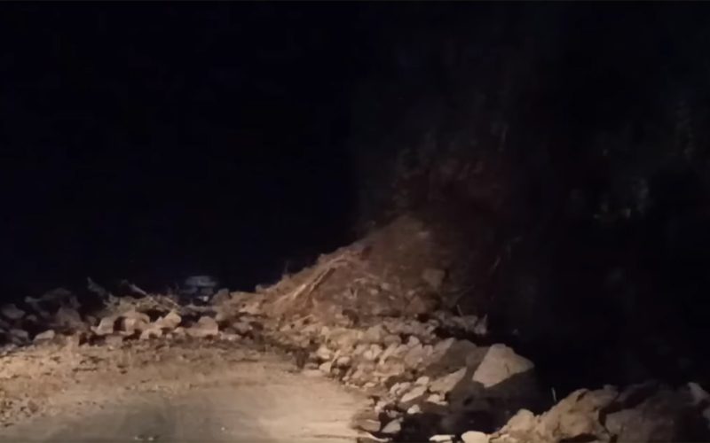 मुग्लिन-काठमाडौँ सडकखण्ड दुईतर्फी अवरुद्ध