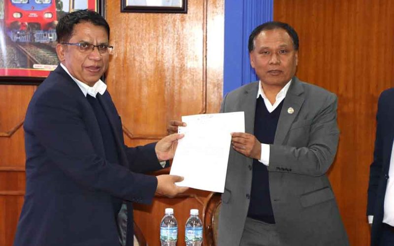 निर्माण व्यवसाय विकास परिषद्बाट भौतिक पुनर्निर्माण कोषमा एक करोड सहयोग