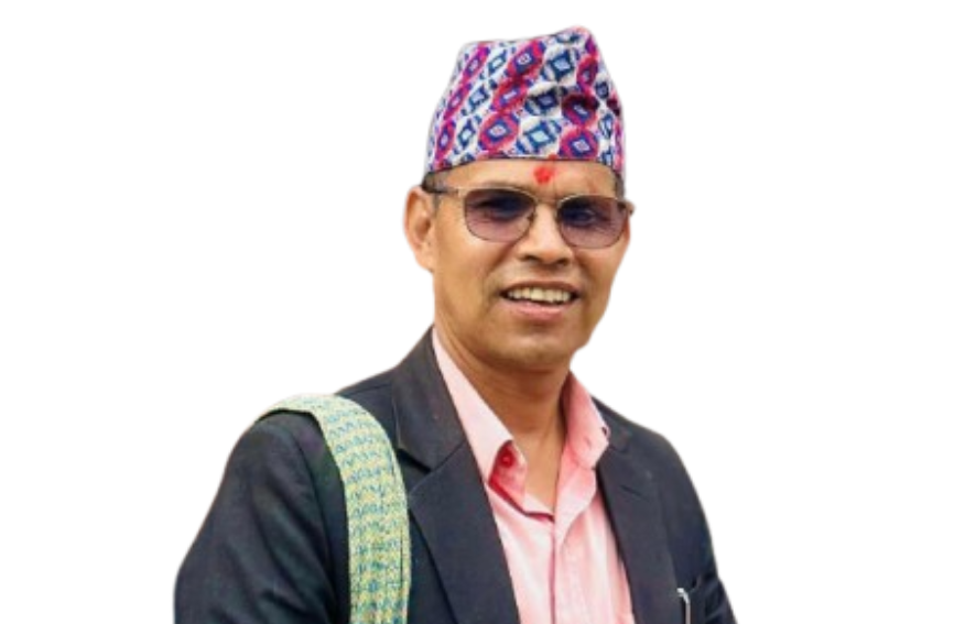 झापामा पत्रकार शाहीलाई पाथीभरा साहित्य पत्रकारिता साधना सम्मान प्रदान गरिदै