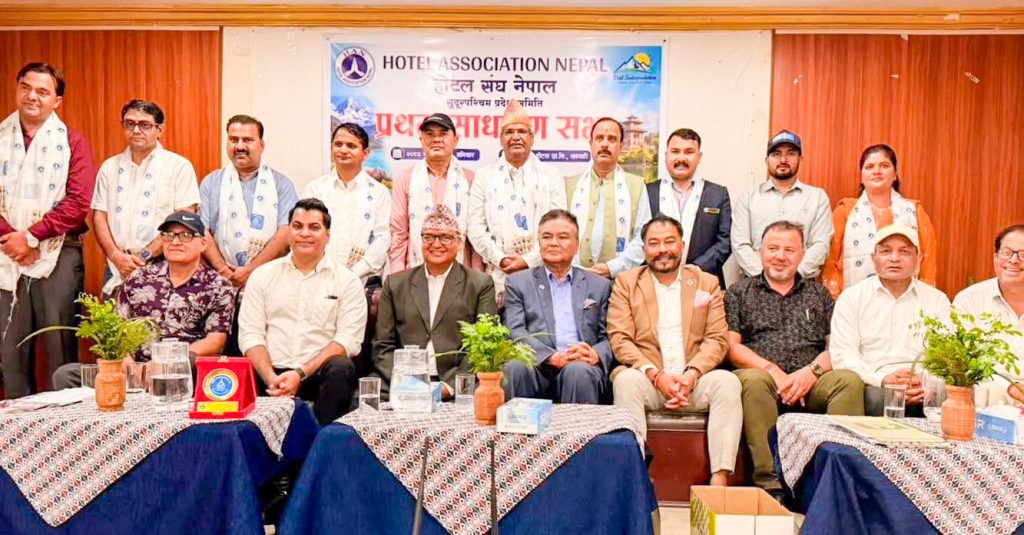 होटल संघ नेपाल सुदूरपश्चिमको अध्यक्षमा प्रकाश भट्ट निर्विरोध